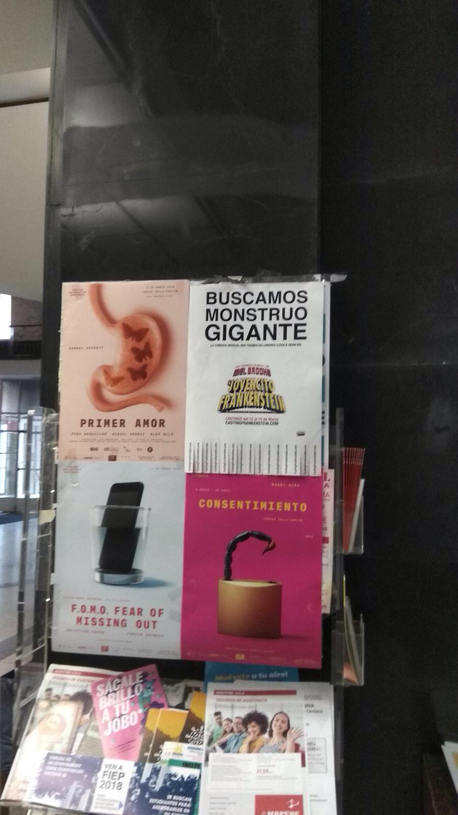 Pegada de carteles en interiores y acceso auniversidades. Madrid, Valencia, Barcelona. Toda España